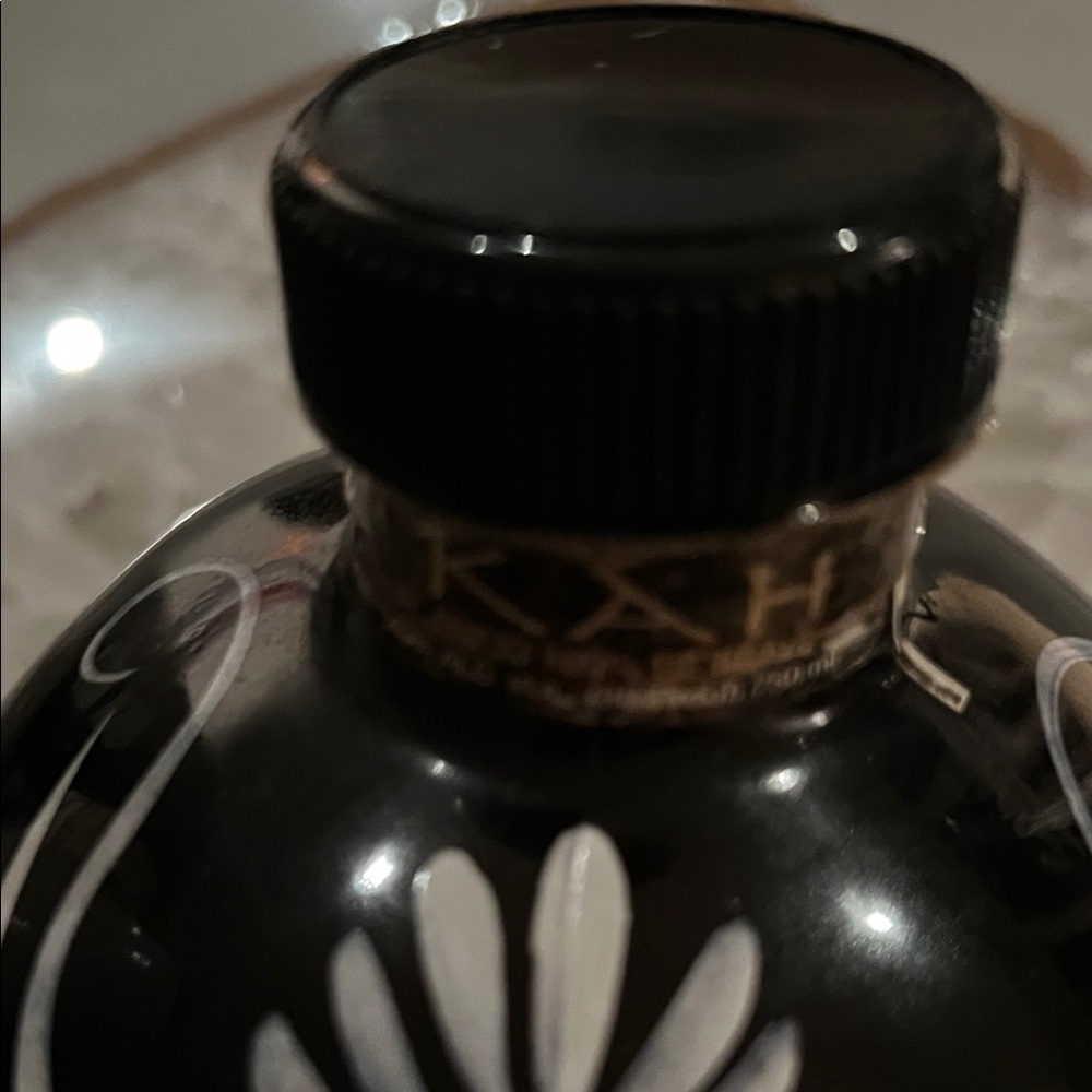 KAI TEQUILA Large Skull Bottle Decorative Black and White Day of the Dead - Picture 6 of 7